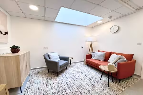 London bridge clinic mental health room (new)