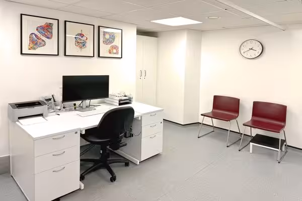 Victoria clinic room 
