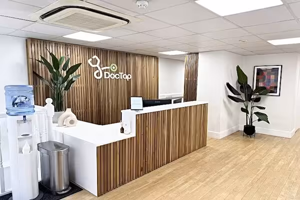 London bridge clinic reception (new)