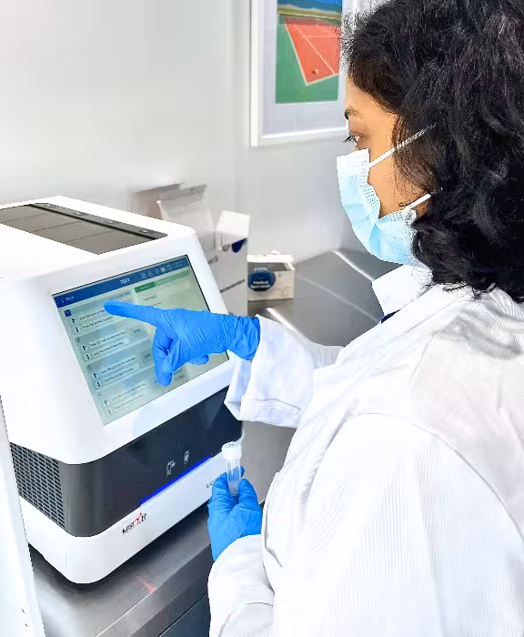 POCT lab technician doing instant testing 