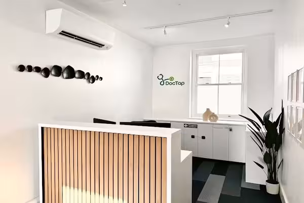 Hammersmith clinic reception